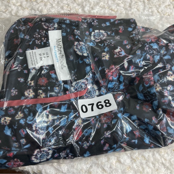 Motherhood maternity’s‎ women’s blouse - Picture 12 of 12